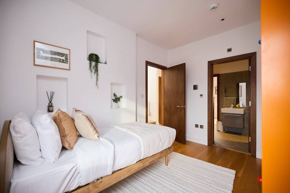The Hamilton Gardens Hideaway - Modern 4bdr Home With Garden