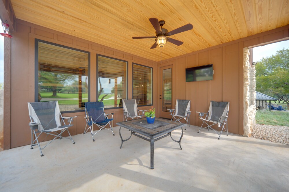 Horseshoe Bay Resort Home 6 Mi to Lake Lbj! - Property Image 11