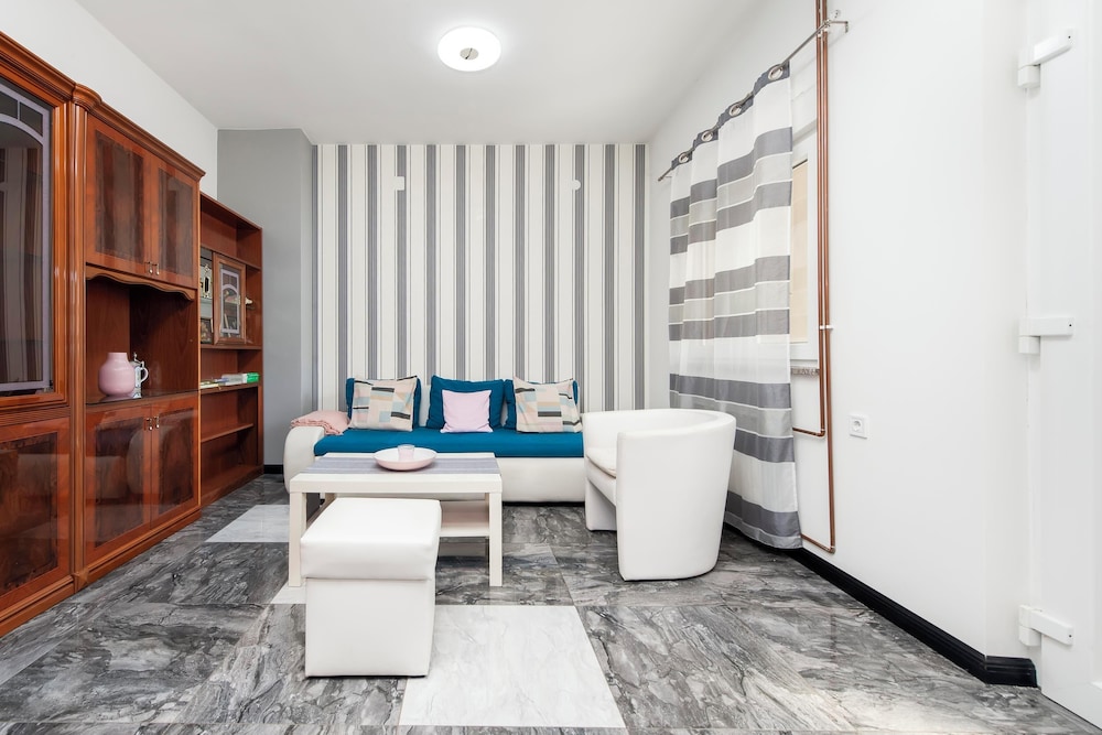 Apartments Sena