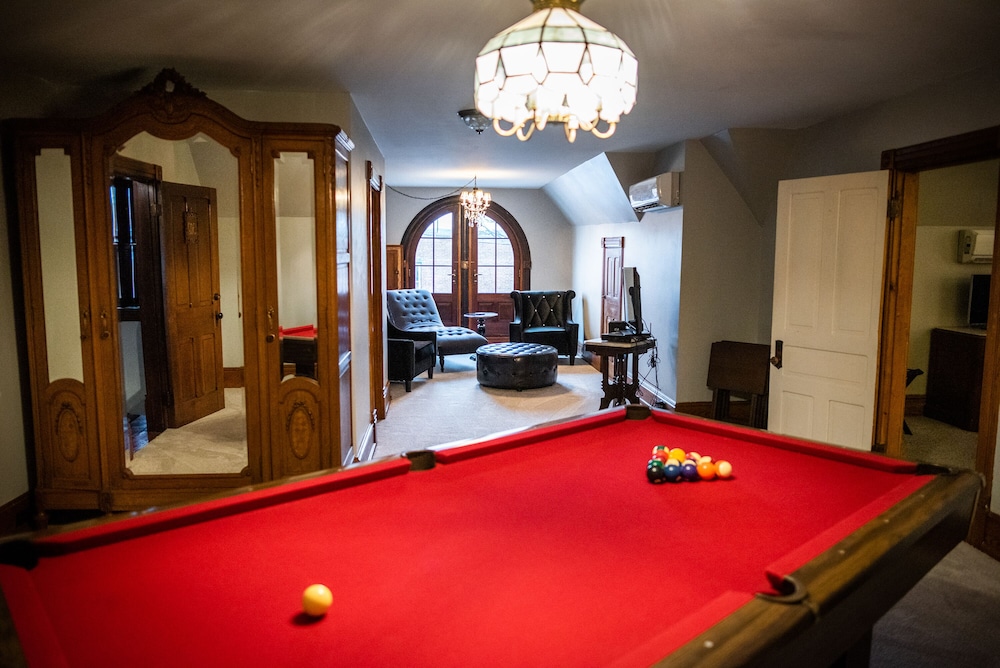 The Gage Mansion B&B