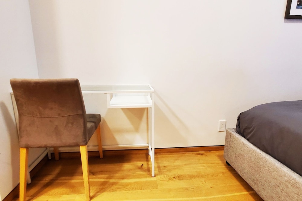 Hawthorn III by Rove Travel 2BR Designer Apt