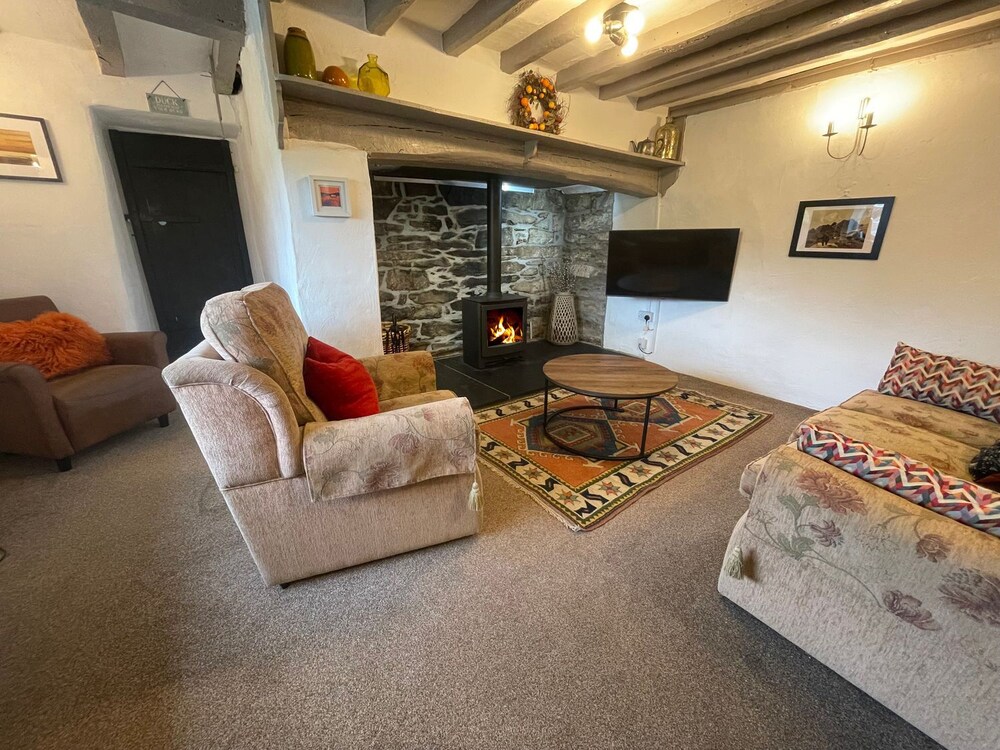 Orsedd Wen Farmhouse
