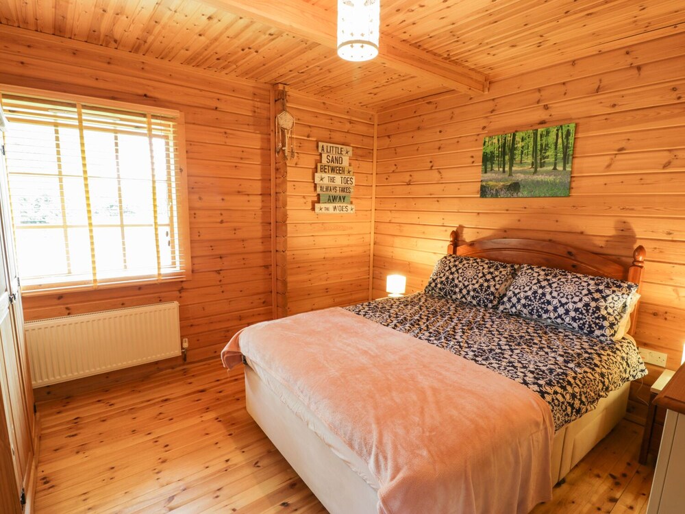Sunset Lodge 6
