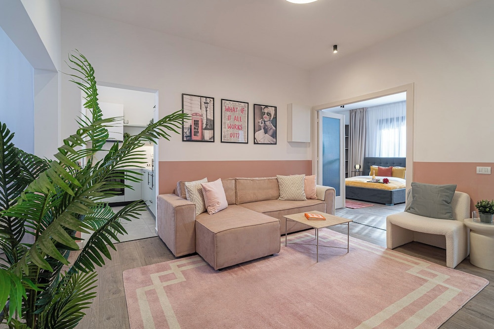 Contemporary 3-Bedroom Lofts - Modern Touches Meet Classic Elegance by Calea Victoriei