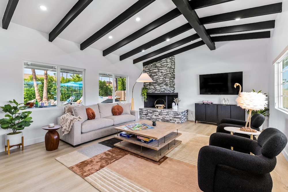 Starlite Safari Where Desert Luxury Meets Mid-century Charm
