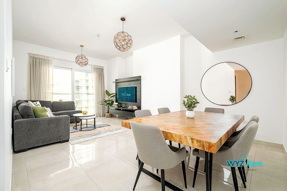 Charming 1 BR in AG Tower - Canal Views