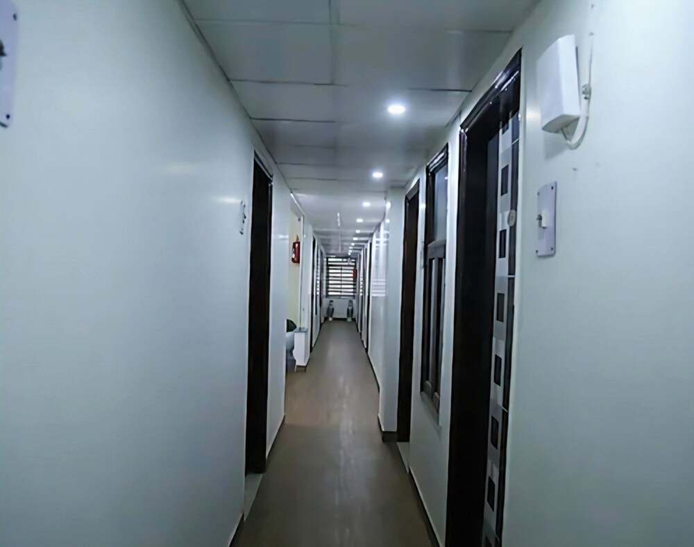 Hotel Mona Regency