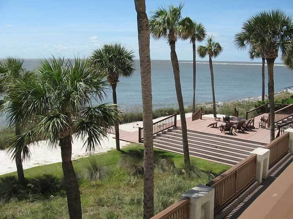 Escape to Oceanfront Bliss