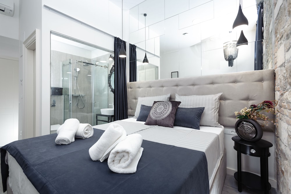 Avangarde Luxury Rooms photo 3