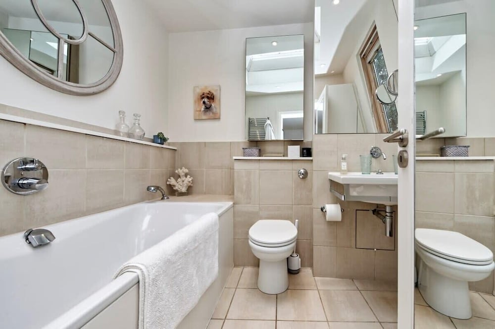 Gorgeous 4-bed House Near Museums & Hyde Park