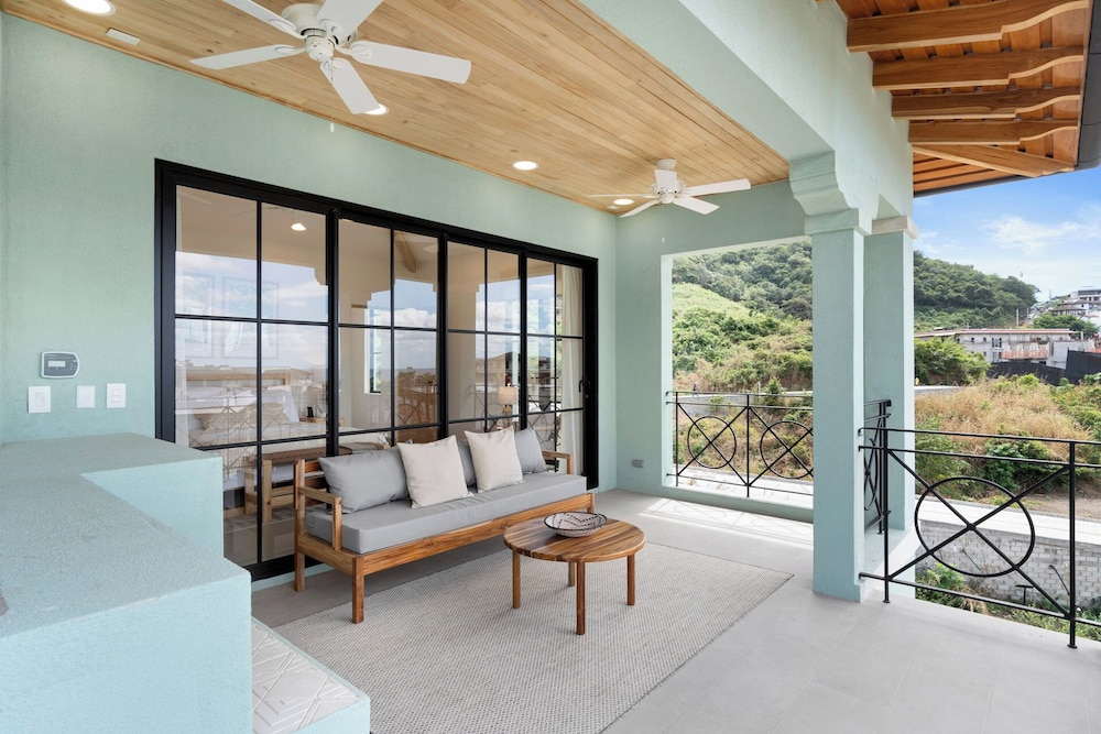 Stunning 3-BD Beachside Home with Small Pool