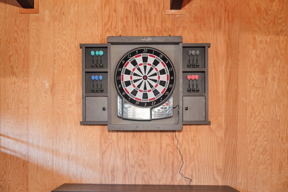 Timber Wolf Tavern