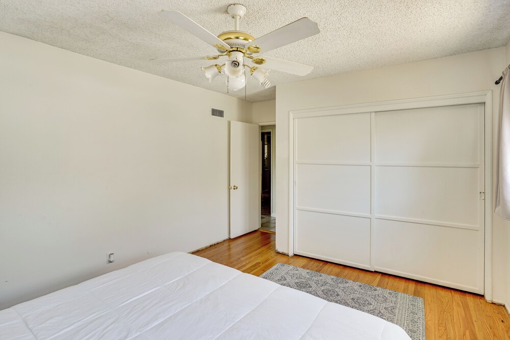12 Mi to Dtwn LA: Family Home w/ Patio + Yard!