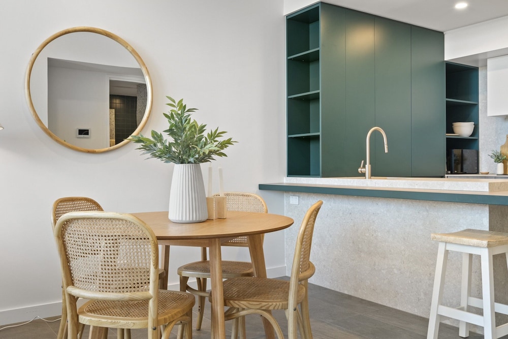 Ground Floor Apartment With Private Courtyard