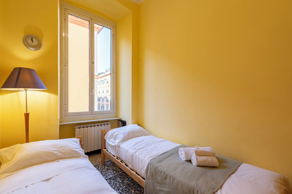 Graceful Home Genova City Center