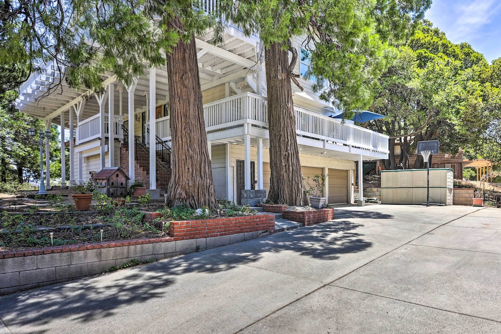 Boho-chic Home w/ Game Room Near Lake Gregory! view 4