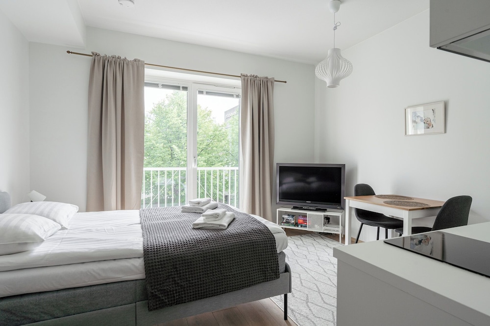 Modern Studio in the Heart of the City