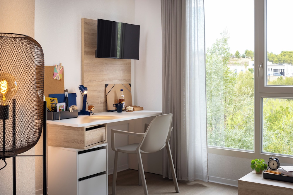Montpellier Vacations - Apparteo Montpellier - Property Image 26