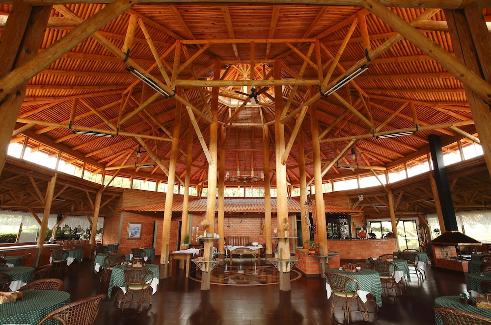 Virá Charme Resort