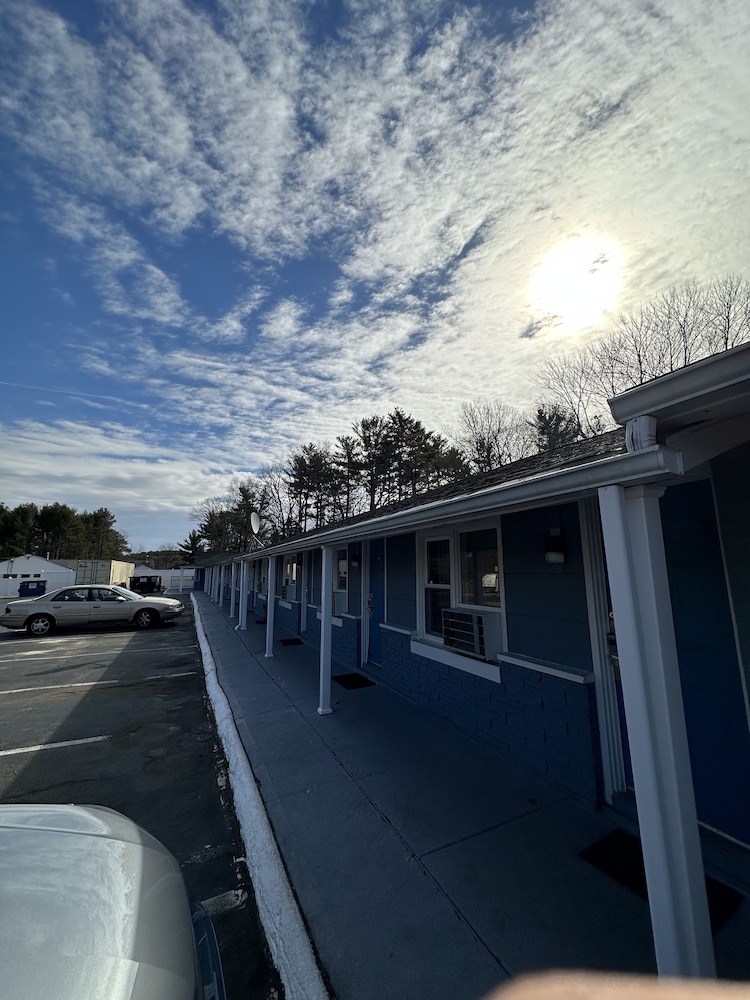 Budget Inn Dayville - Property Image 15