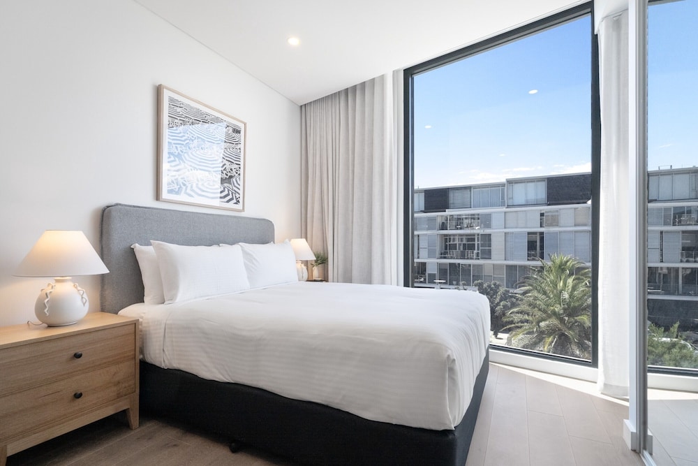Bright Studio With Rooftop BBQ in Fremantle