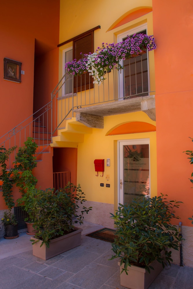 Bel Sorriso Varese - Dormire Felice Rooms & Apartments