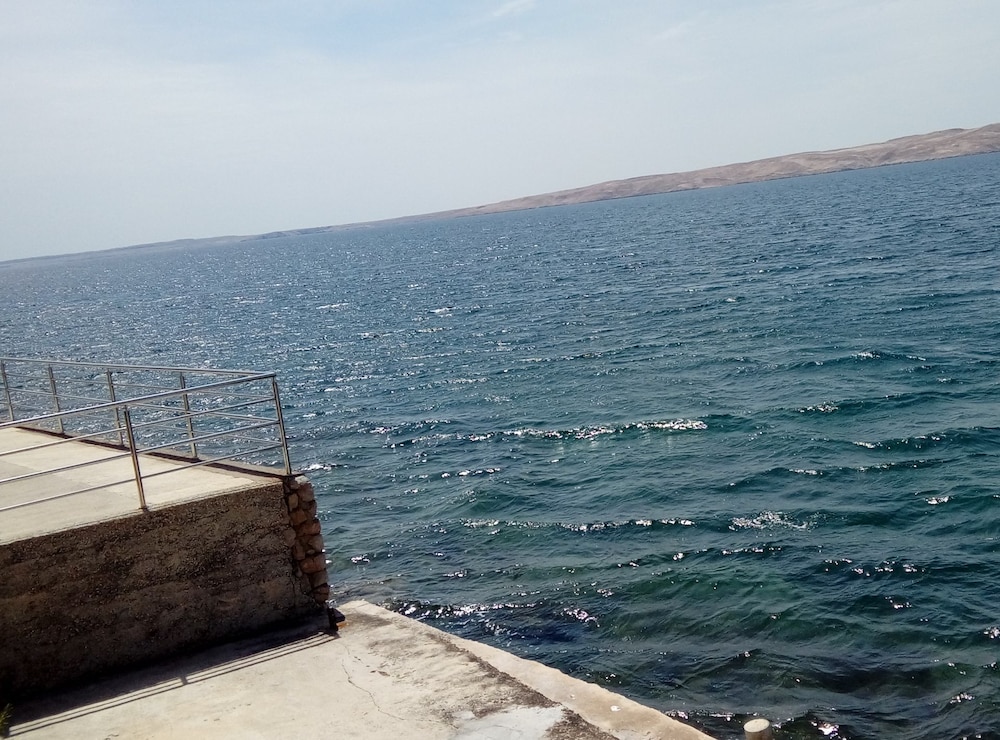 Toma - 5m From the sea With Parking - SA3 view 4
