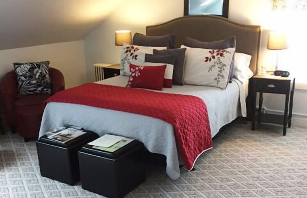 Portland Vacations - Inn at Park Spring - Property Image 16