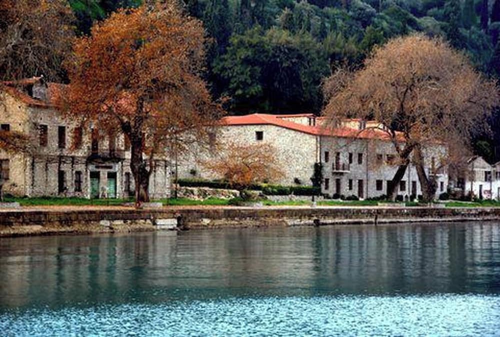 Gero-fotis Guesthouse - Upper Floor Superb View