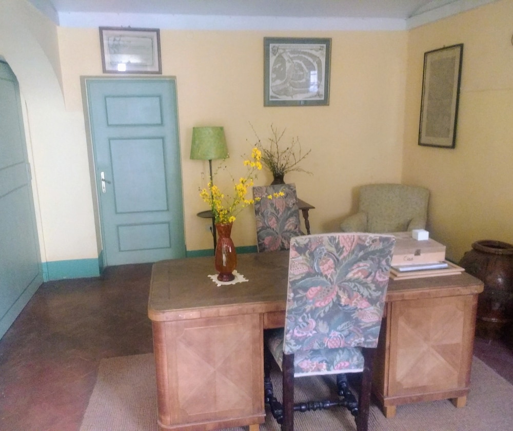 Bassetto Guesthouse & Apartments