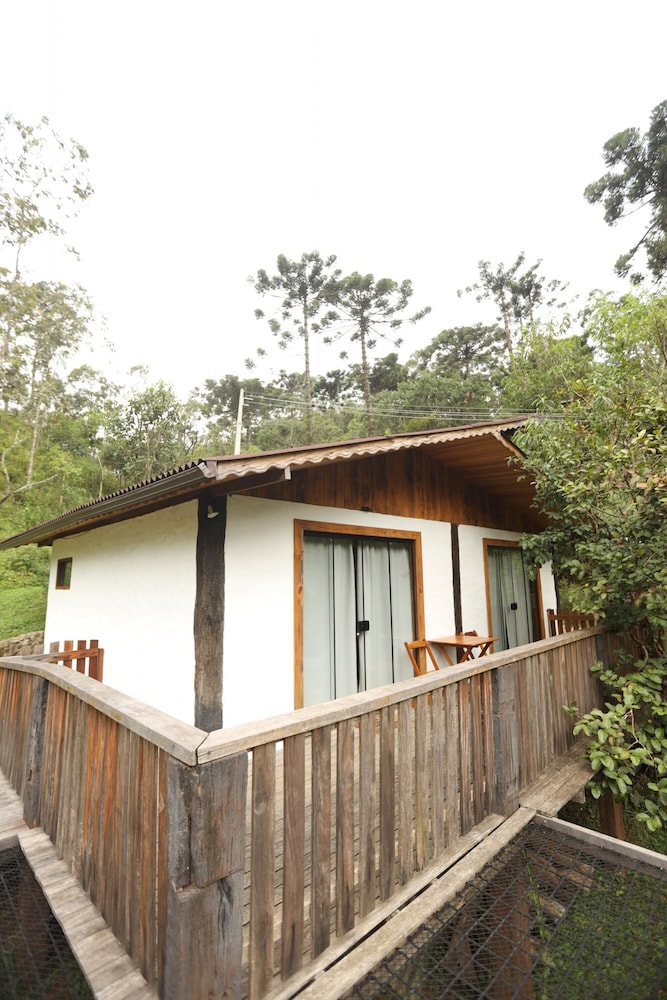 Refuge in Itatiaia With Hydromassage Chal Tijolinho