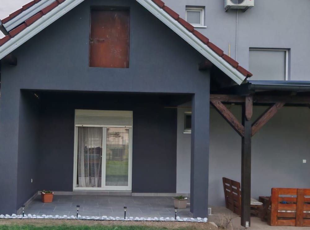 Apartmani Tea i Toni