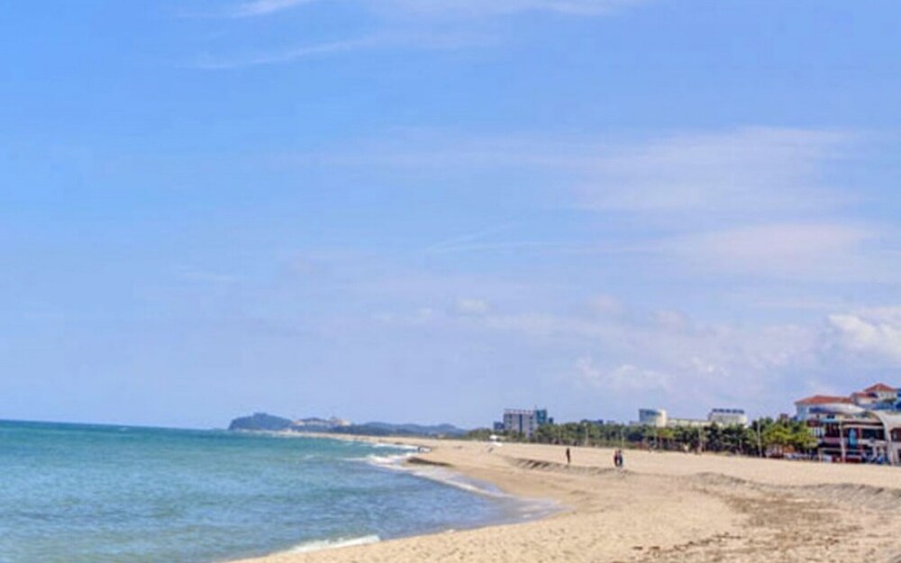 Naksan Beach Condotel