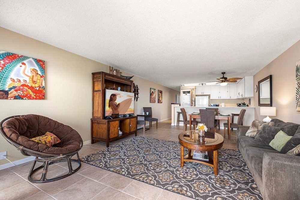 Spectacular Ocean Views - Close to Town - Free Concierge - Vrkcv