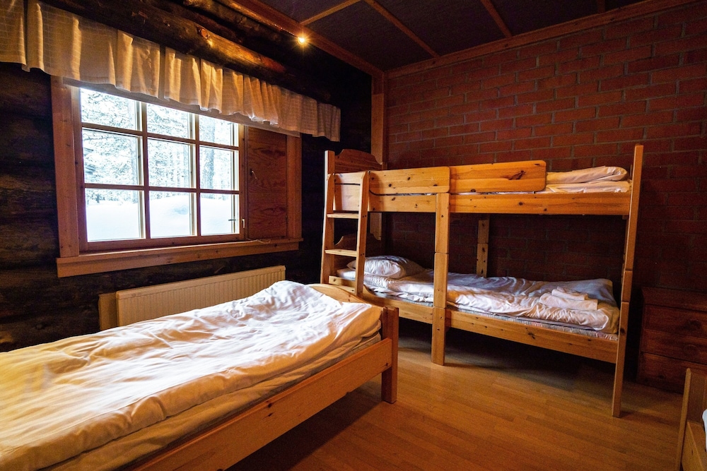 Saarikejo Log Chalet