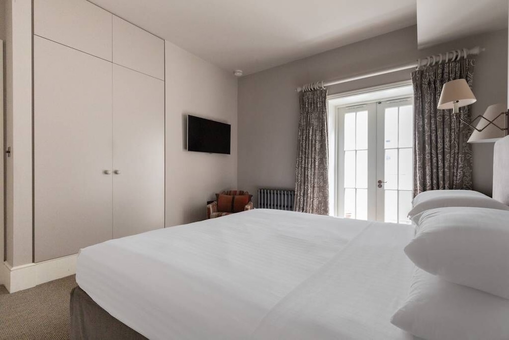 Westgate Terrace VI by Onefinestay