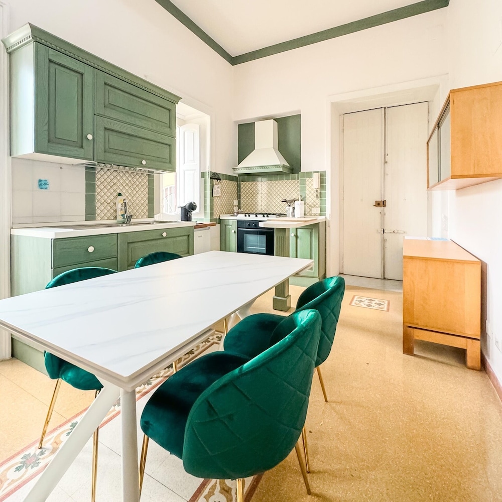 YourHome - Chiara's Apartment Sorrento