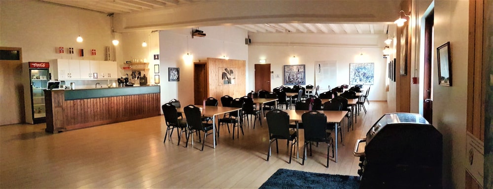 meeting & event spaces