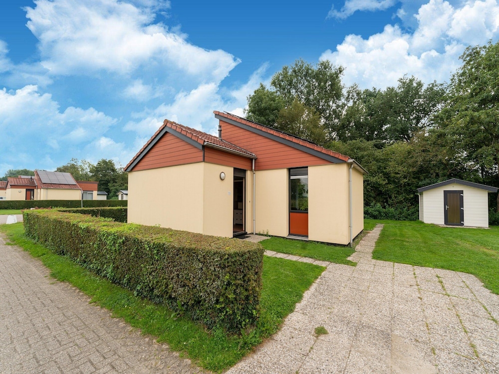 Holiday Home in Zevenhuizen Near Rottemeren