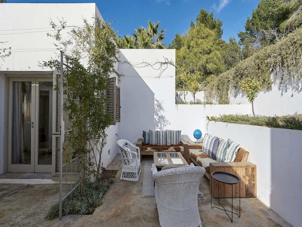 Holiday Home With Central Heating