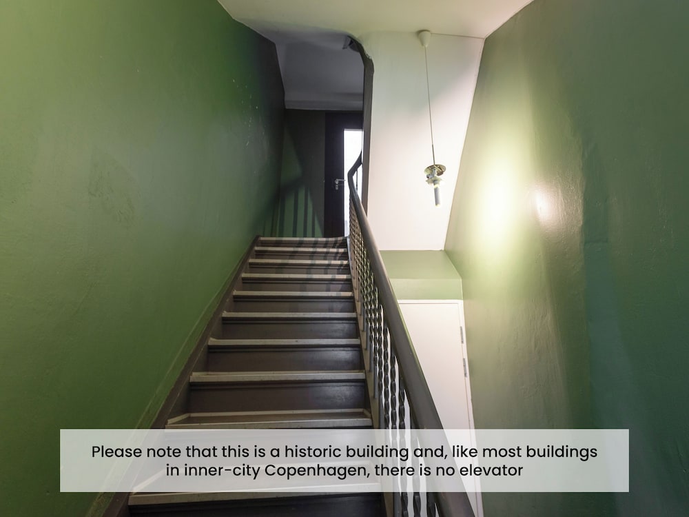 Sanders Main - Cozy 2-bdr Apt Close to Nyhavn view 2