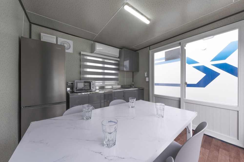 Gangneung Pinehill Park Pension&caravan