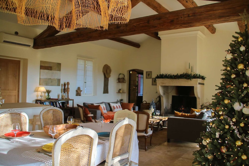 Le Mas Ela a Your Family Haven With Private Pool