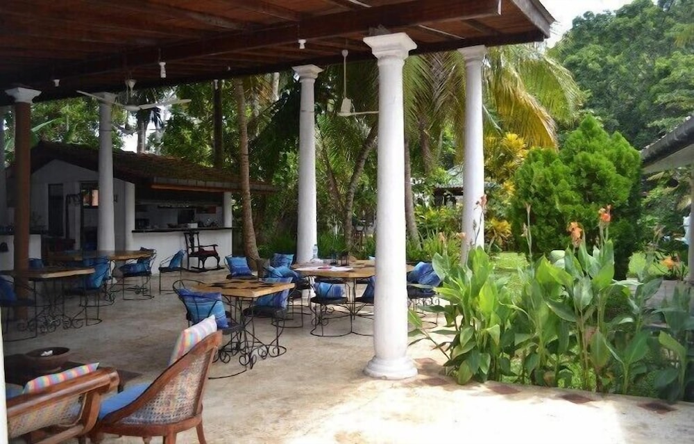 Paradise Garden