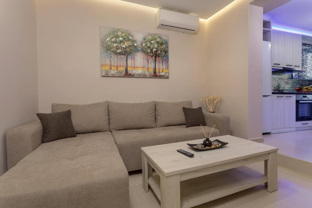 Evia s Apartment - New Apartment In Town - Evia s Apartment - New Apartment In Town