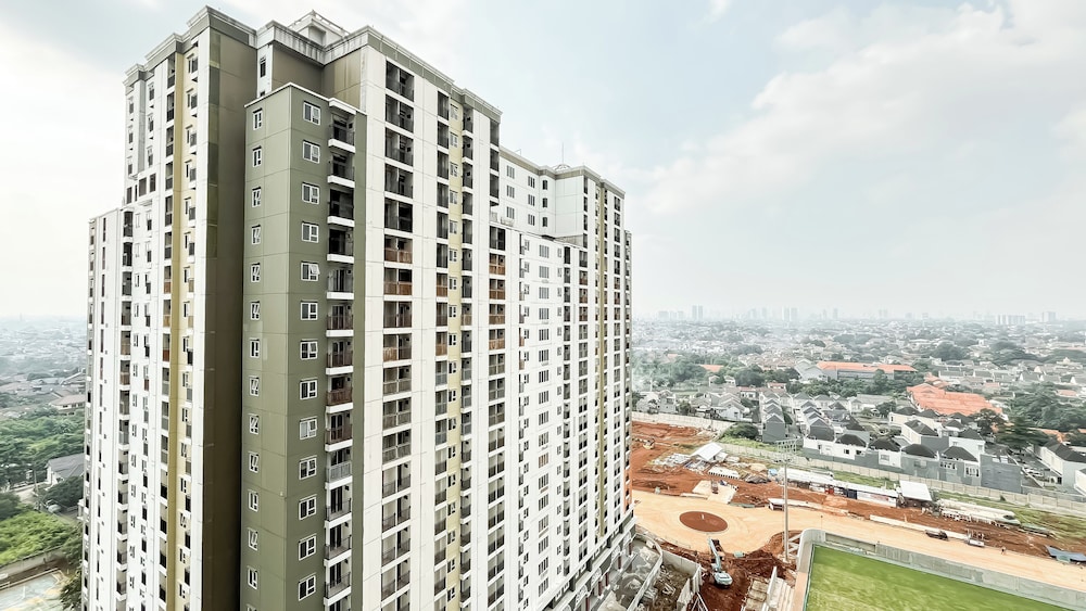 Cozy Bloom Studio Apartment Cinere Resort