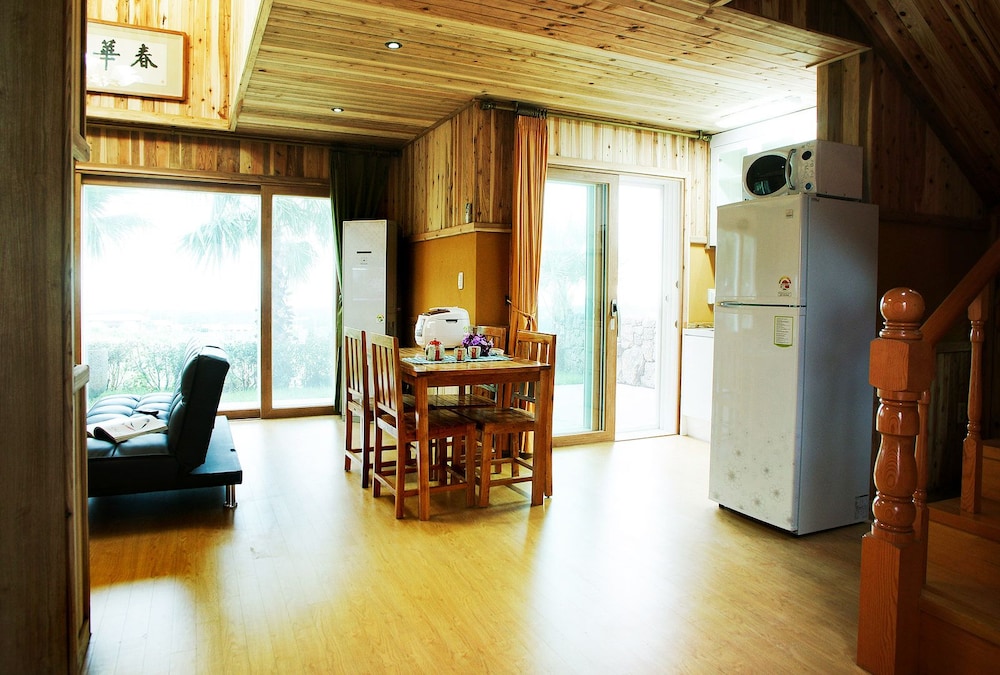 Memory In Jeju Pension