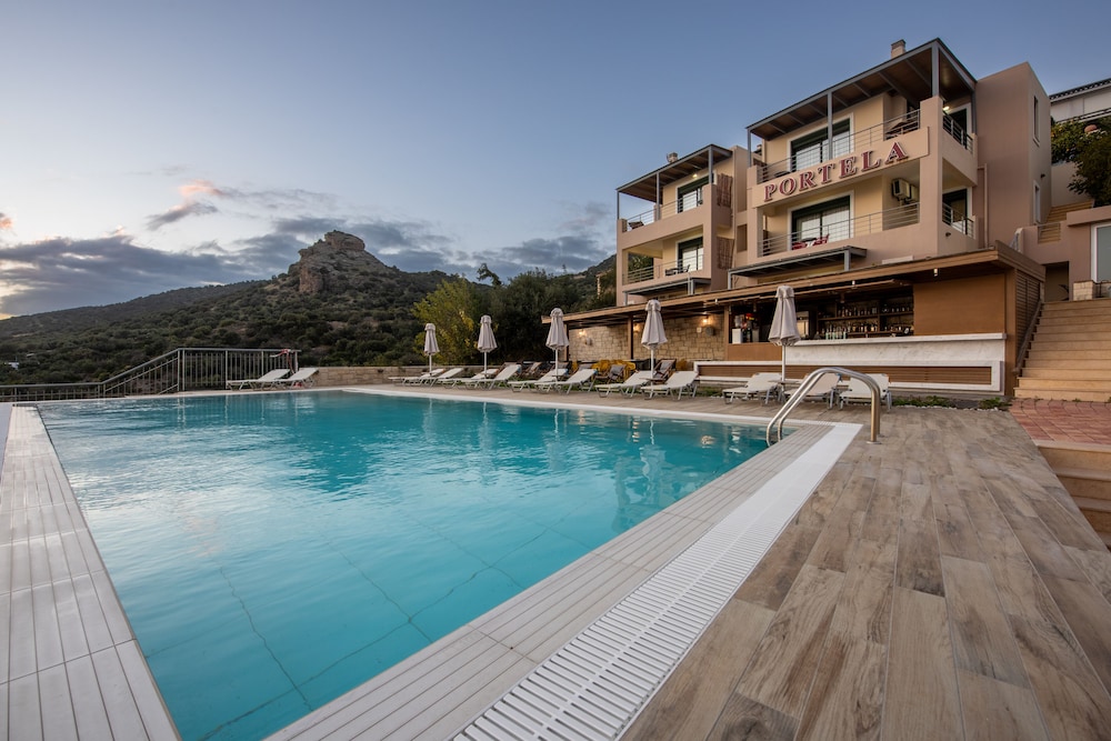Portela Suites Kastri