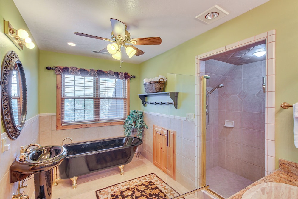 'sunshine Ranch' in Idaho: Outdoor Living & Views! view 5
