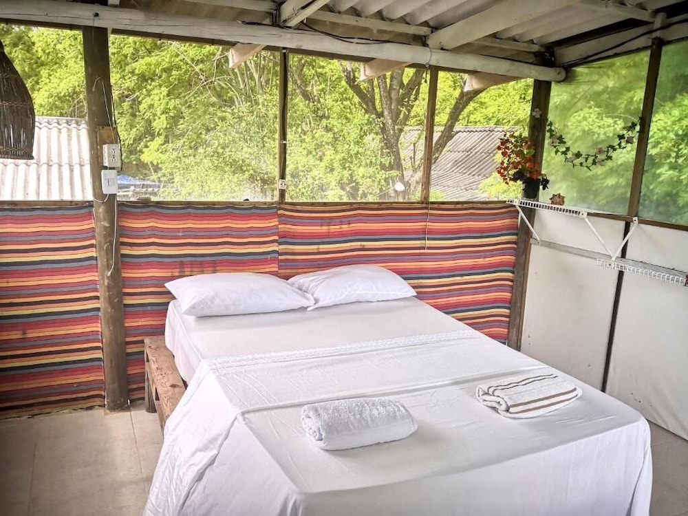 El Hamaquero Hostal EcoNativo - Property Image 2